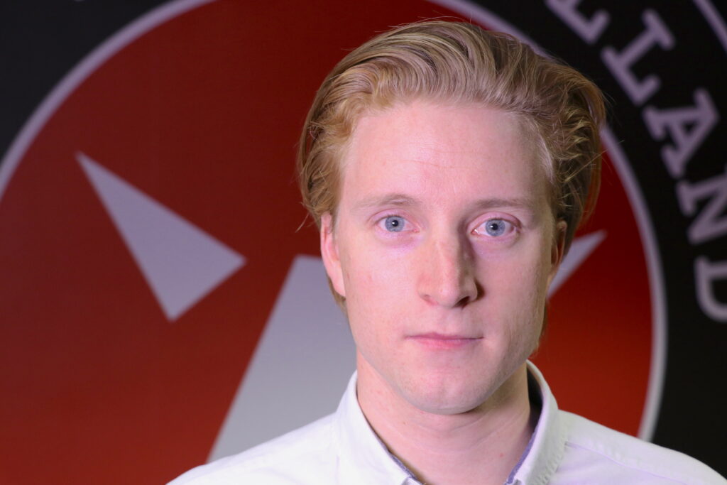 kristian_kj__r