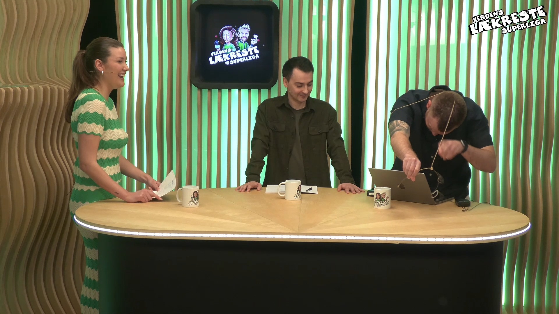 Verdens_L__kreste_Superliga__TV-v__rt_skrider_fra_showet_thumbnail_1