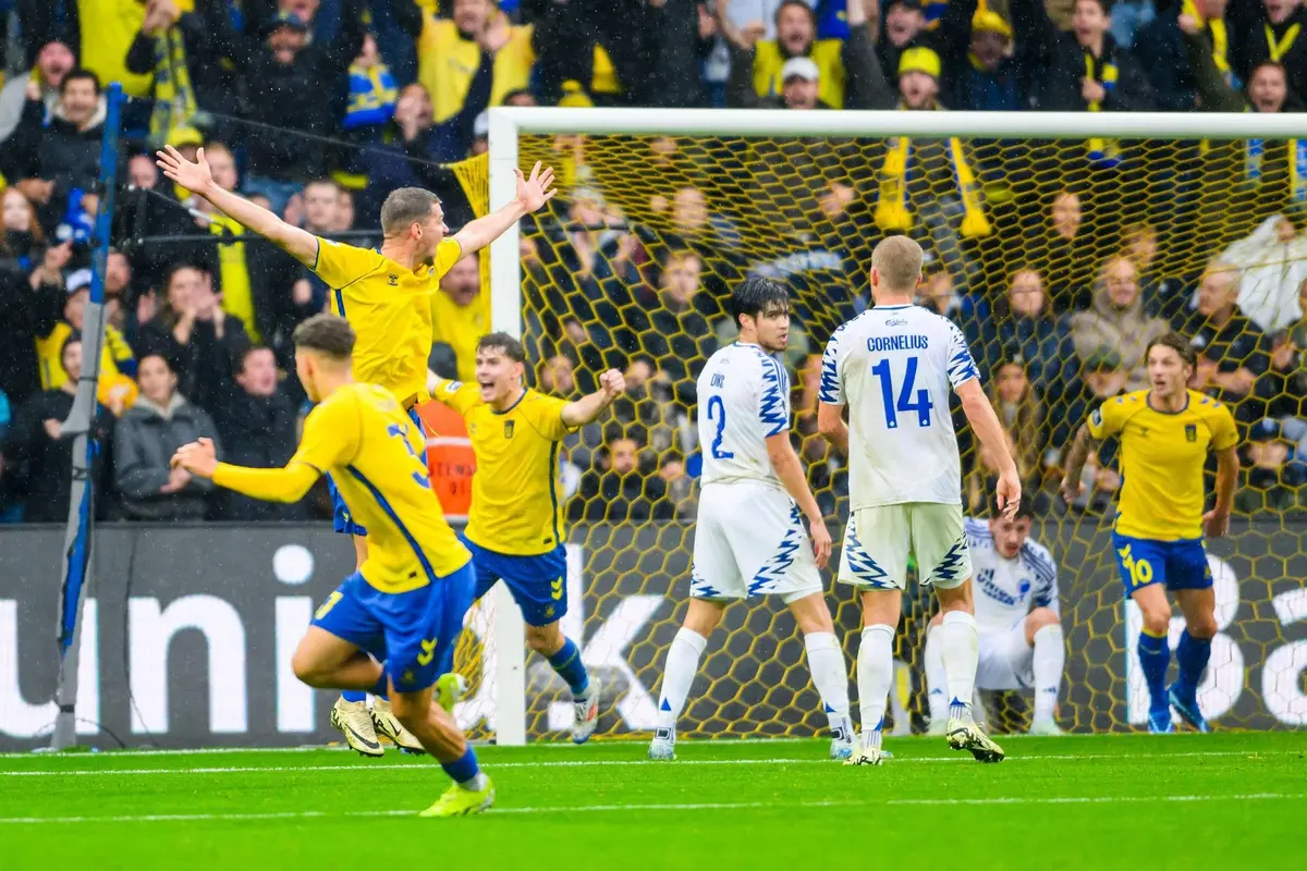 Optakt til FC København - Brøndby i Superligaen