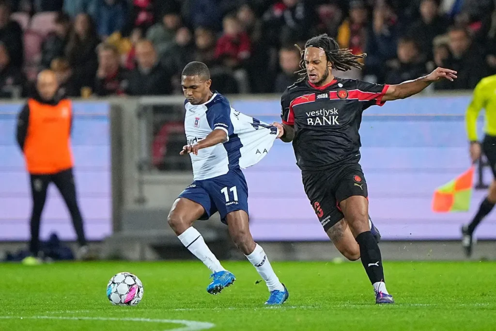 AGF - FC Midtjylland i Superligaen