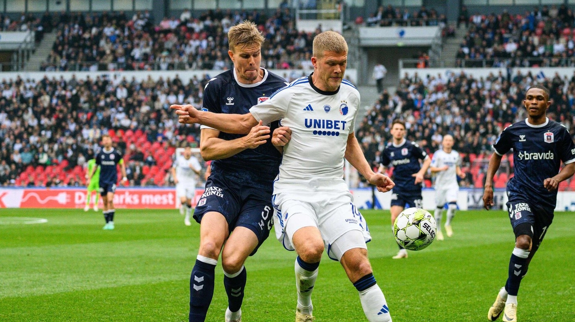 Frederik-Tinager AGF Andreas-Cornelius Superligaen FCK FC-Koebenhavn
