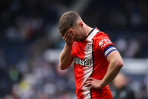 Odds og spilforslag til fredagens League One-Londonderby mellem Luton og AFC Wimbledon
