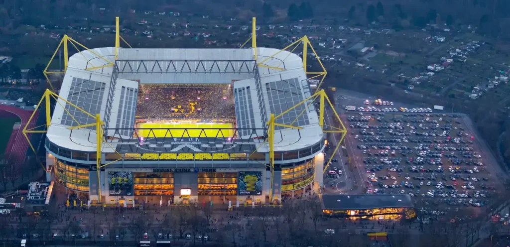 Optakt til lørdagens Bundesliga-kamp mellem Dortmund og Köln