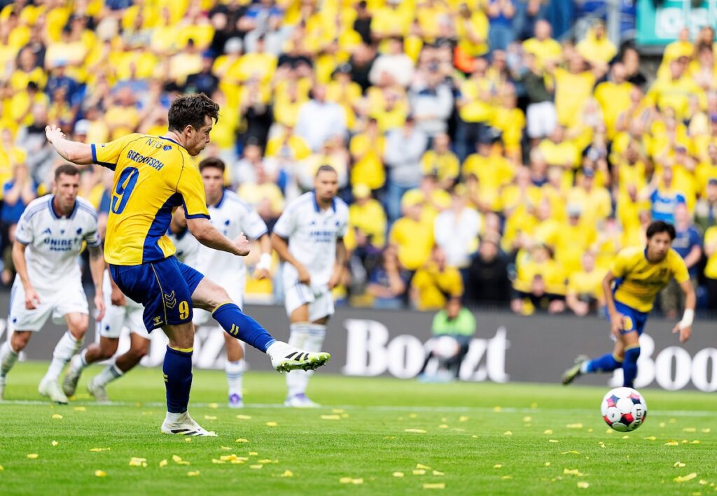 Optakt til FC København - Brøndby IF