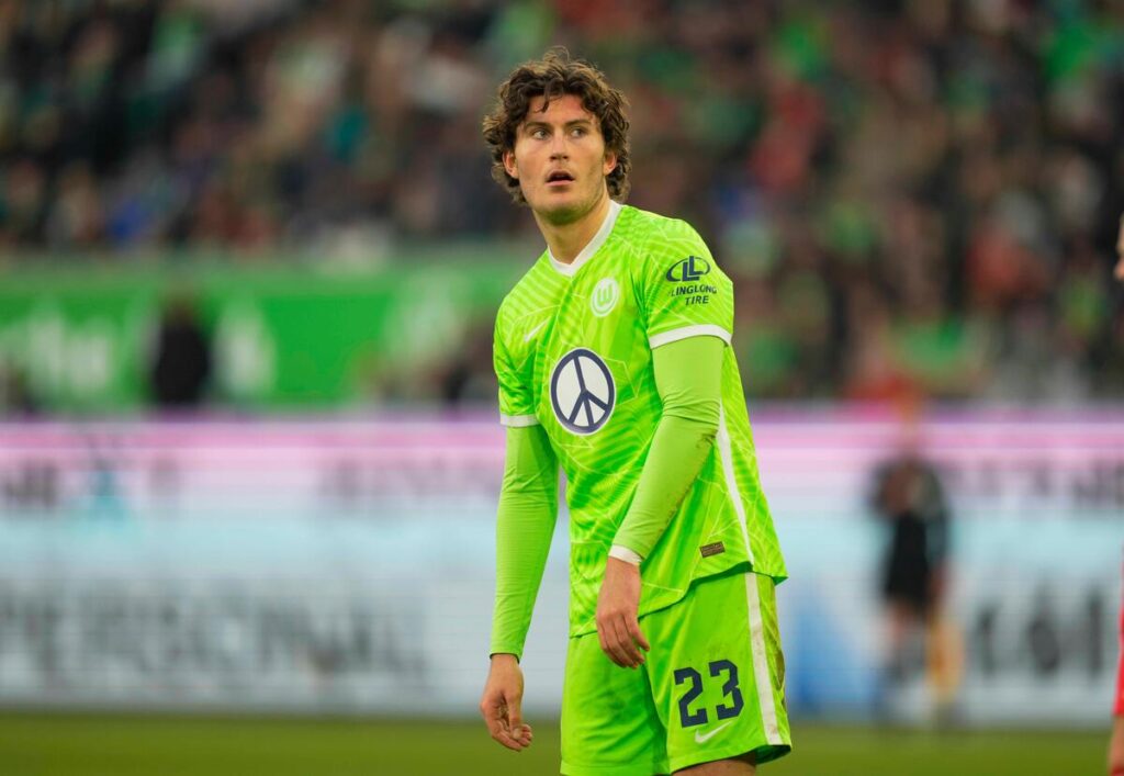 Optakt til søndagens Bundesliga-danskerdyst mellem Eintracht Frankfurt og Wolfsburg