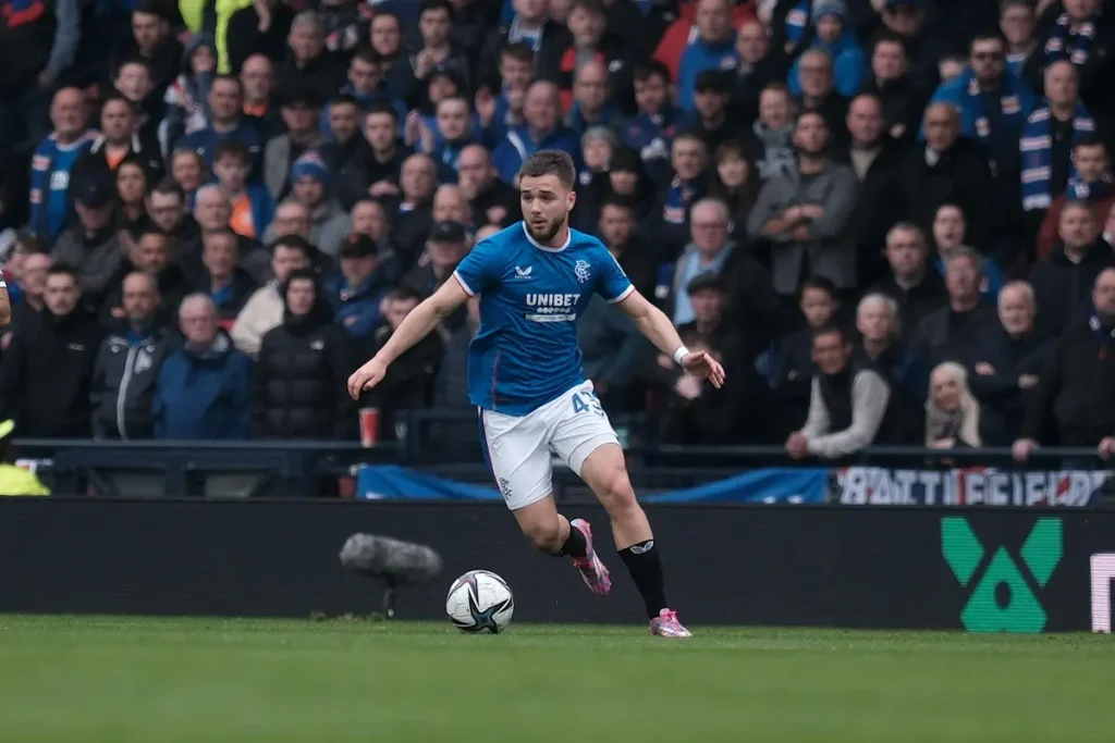 Optakt til søndagens skotske Premierhip-match mellem Aberdeen og Rangers