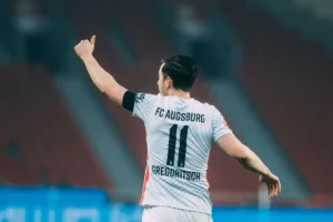 Optakt til fredagens Bundesliga-kamp mellem Augsburg og Köln