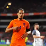 Optakt til søndagens VM-kamp mellem Nederlandene og Japan